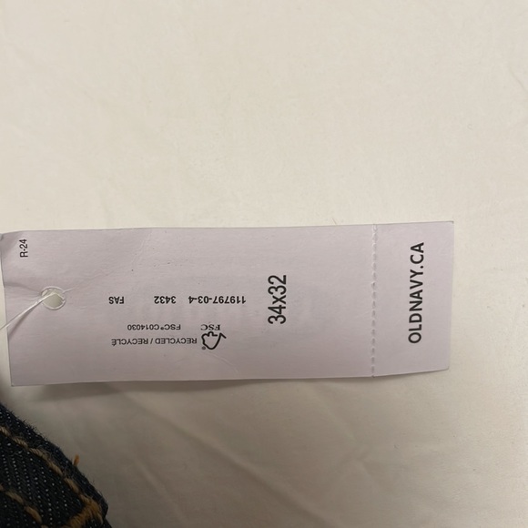 Old navy men’s dark blue jeans - Picture 4 of 4
